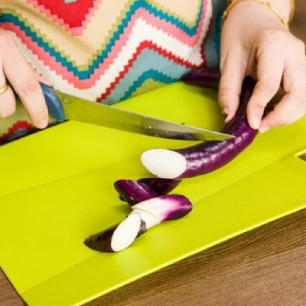 Planche à Découper Pliable – Pratique, Hygiénique et Compacte !